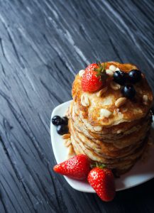 8 Morning Habits To Increase Productivity breakfast